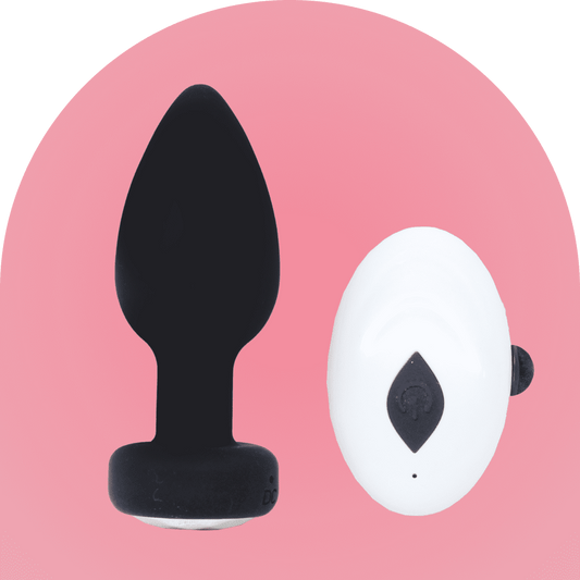 Rechargeable butt plug with remote